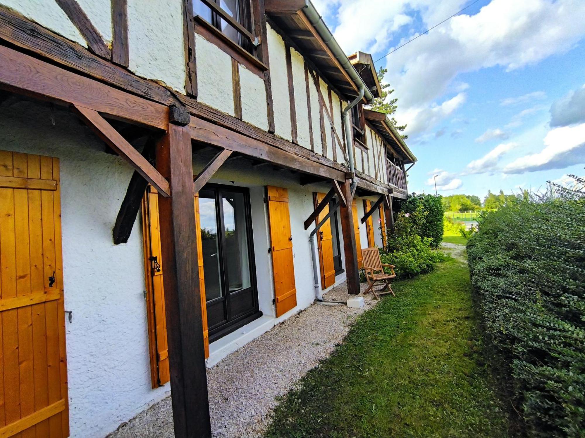 Les Fortelles Chatillon-sur-Broue Kültér fotó